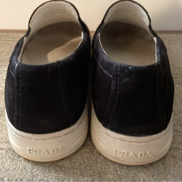 Prada Women’s Slip-on Sneakers Black Suede Size 8 (EU38) - Picture 4 of 7
